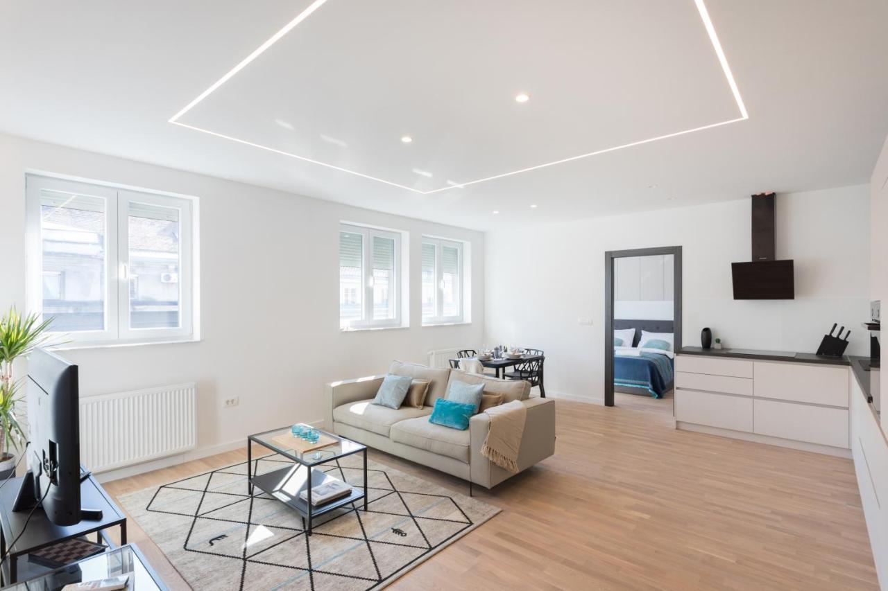 Design 2Bdr Apartment Near City Center Zagreb Bagian luar foto