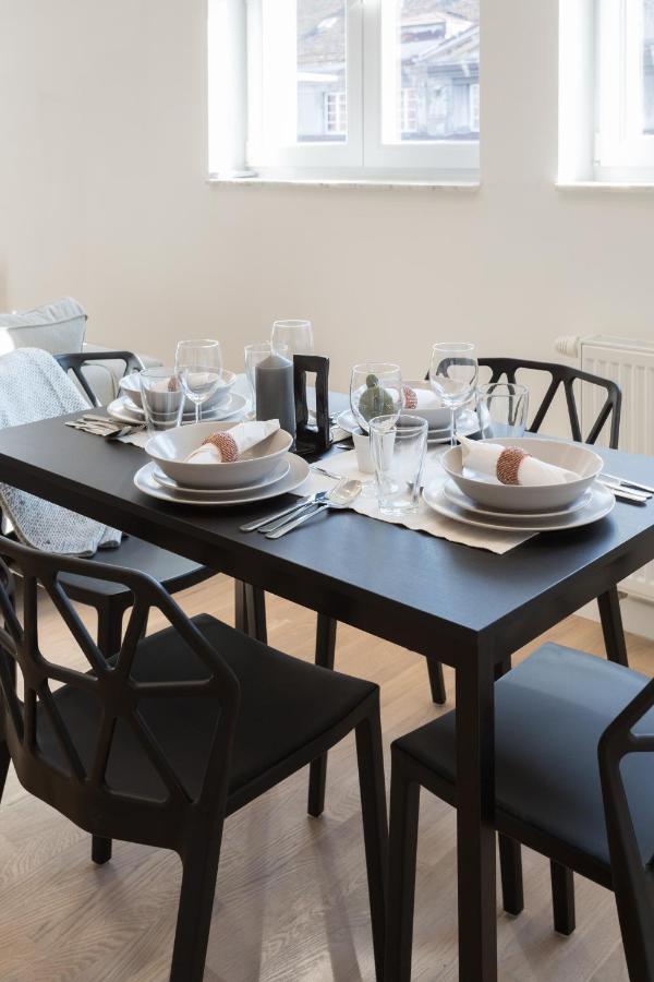 Design 2Bdr Apartment Near City Center Zagreb Bagian luar foto